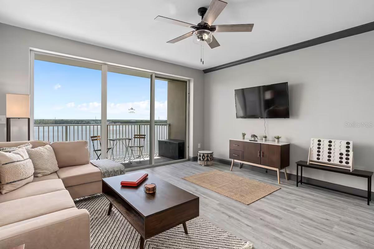 Image 3 of 28 For 13415 Blue Heron Beach Drive 706