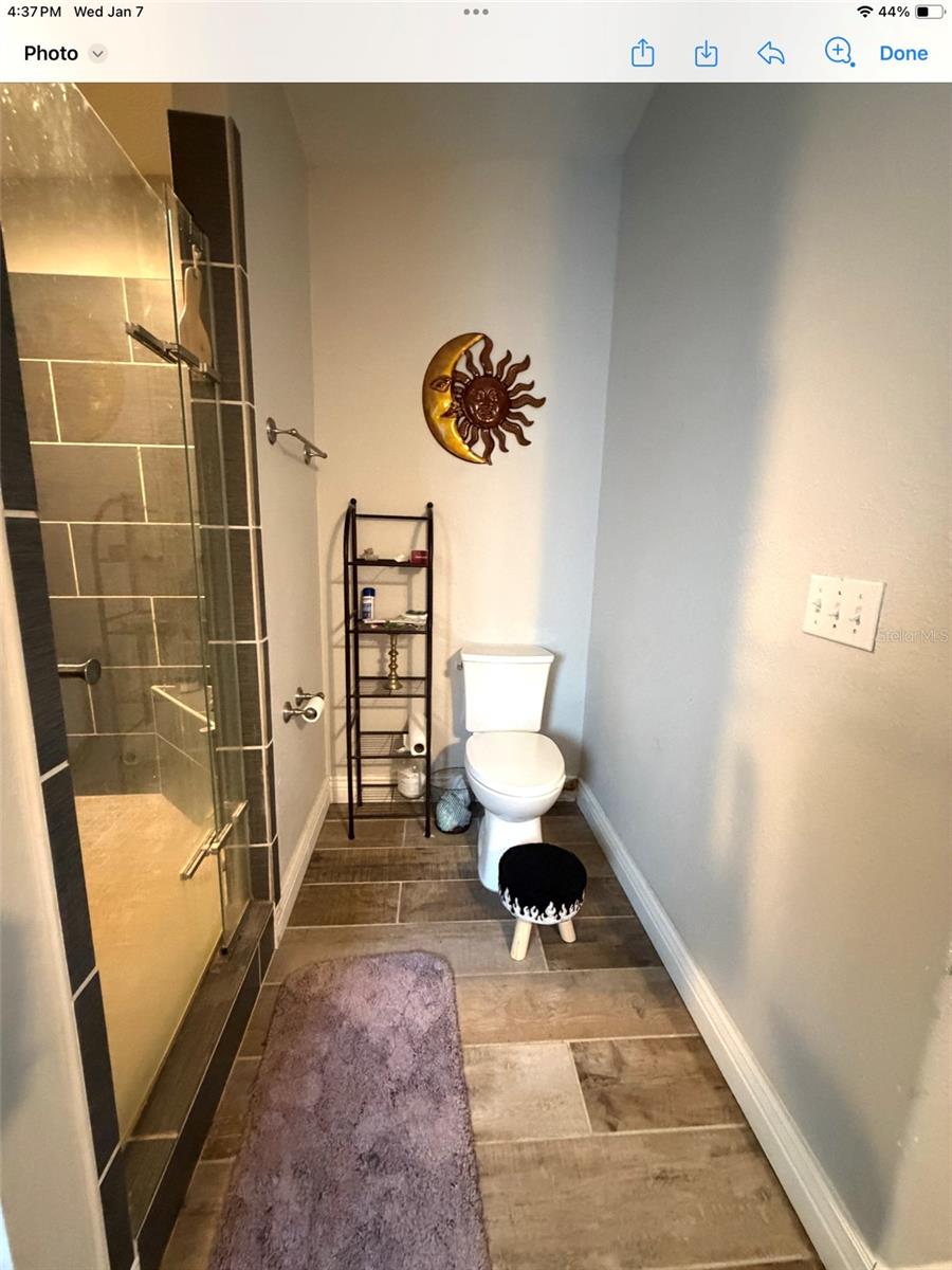 Image 5 of 12 For 10050 130th Street