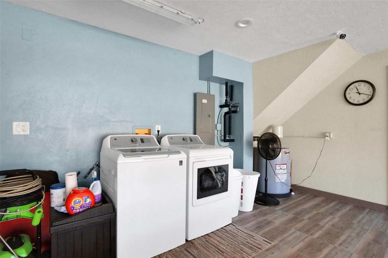 Image 32 of 49 For 33 Sea Haven Drive