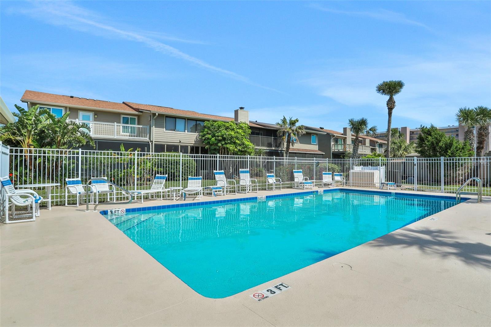 Image 43 of 49 For 33 Sea Haven Drive