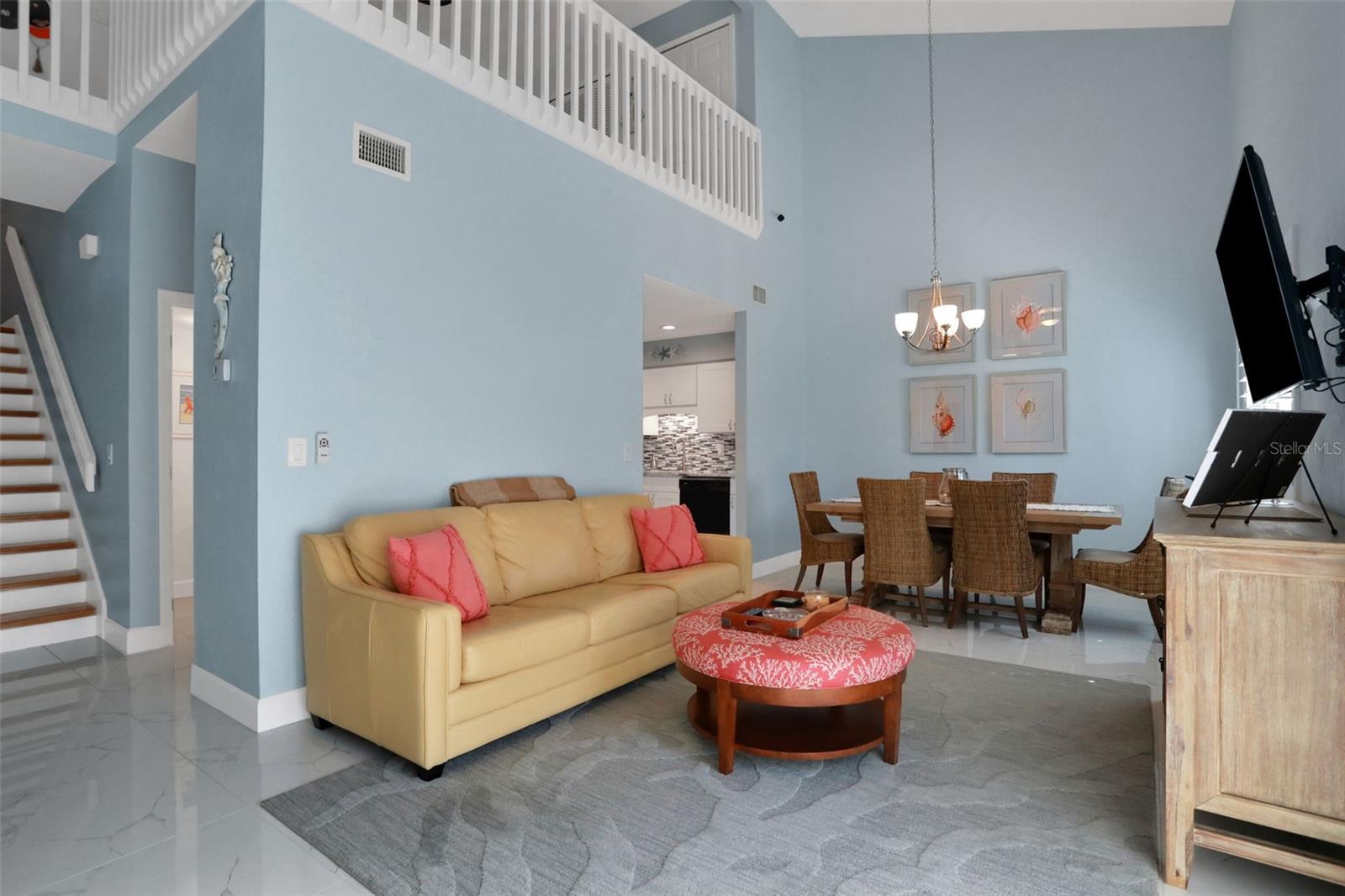 Image 6 of 49 For 33 Sea Haven Drive