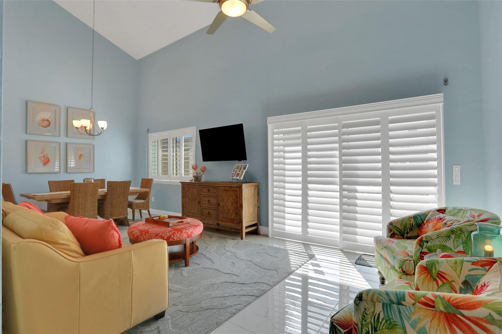 Image 8 of 49 For 33 Sea Haven Drive