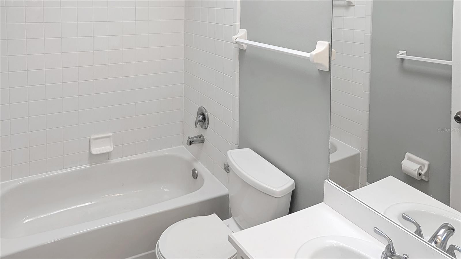 Image 17 of 20 For 4115 Napa Court