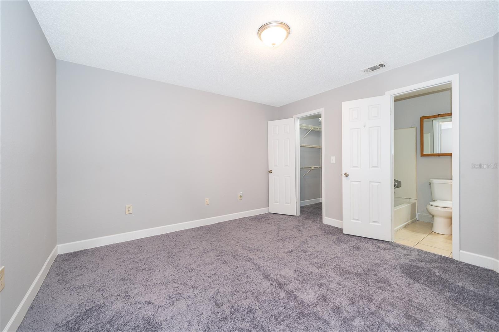 Image 17 of 27 For 623 Dory Lane 311