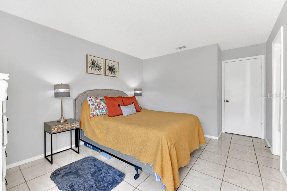 Image 11 of 36 For 56 Silver Falls Circle