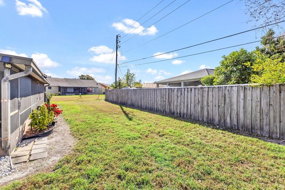 Image 22 of 36 For 56 Silver Falls Circle