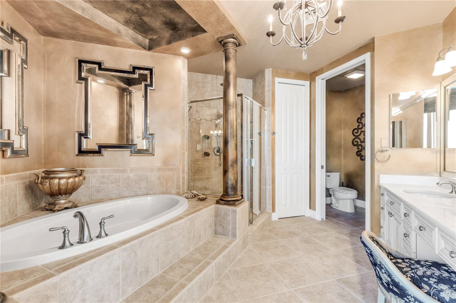 Image 27 of 53 For 2901 Atlantic Avenue Ph201