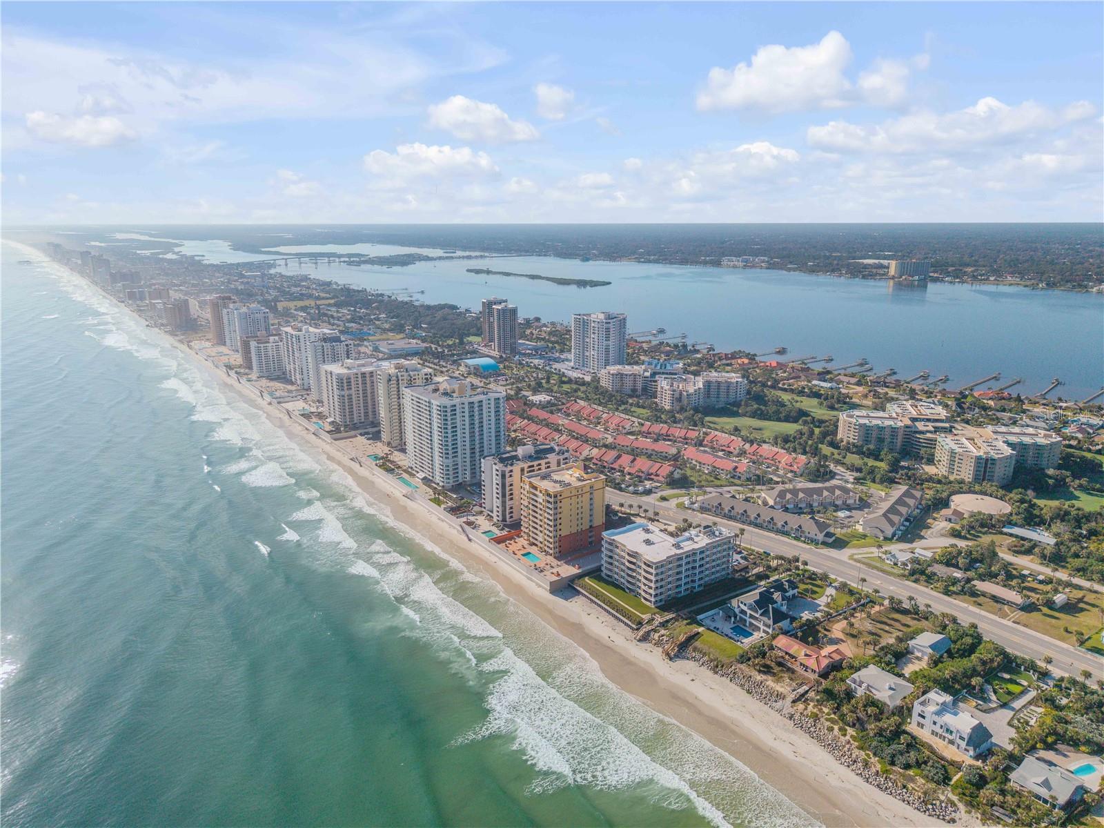 Image 48 of 53 For 2901 Atlantic Avenue Ph201