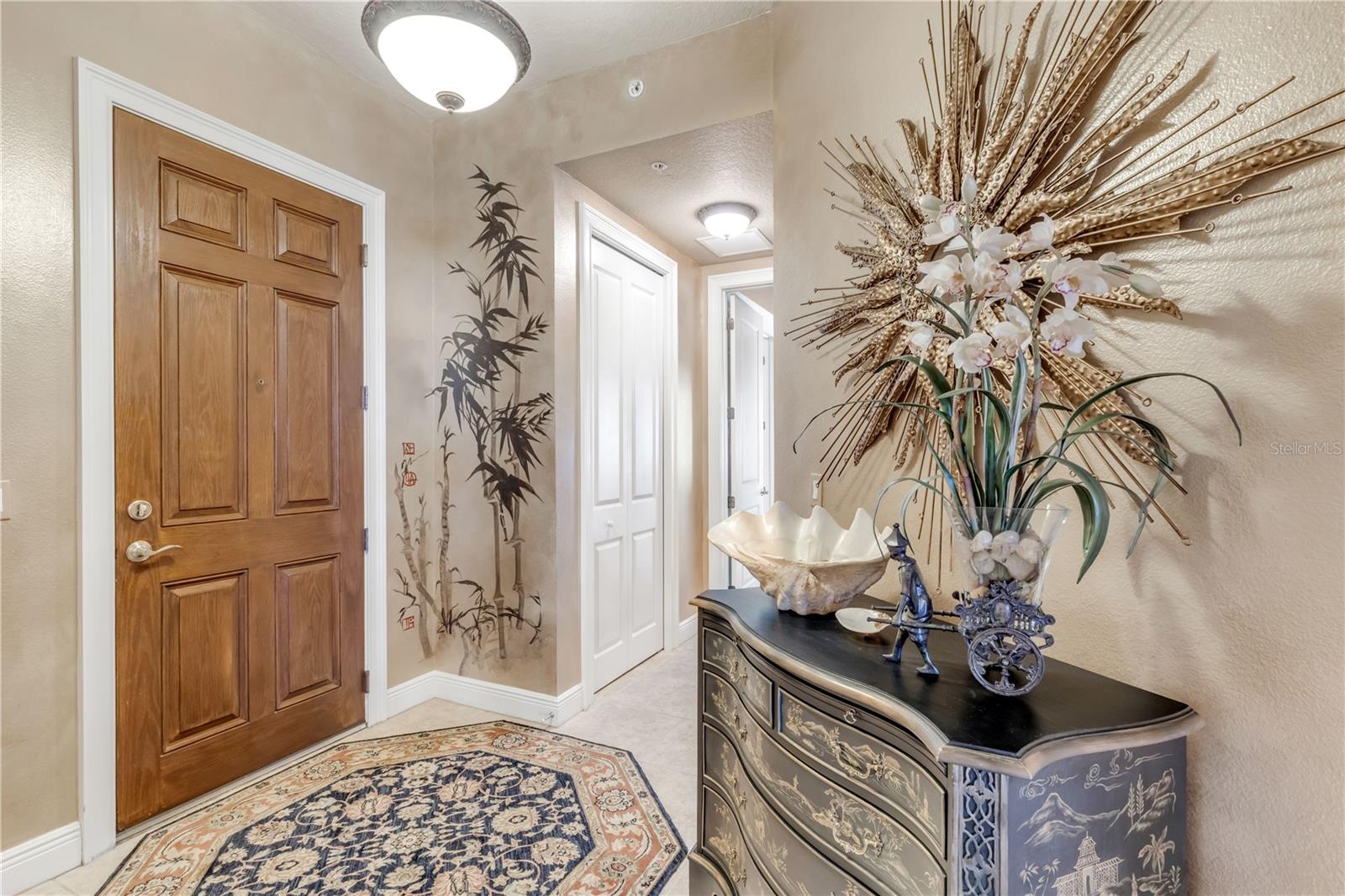 Image 6 of 53 For 2901 Atlantic Avenue Ph201