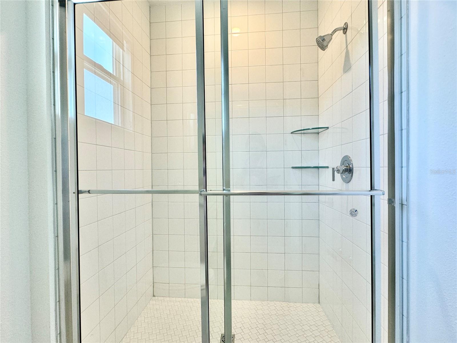 Image 11 of 36 For 9629 Saramago Alley