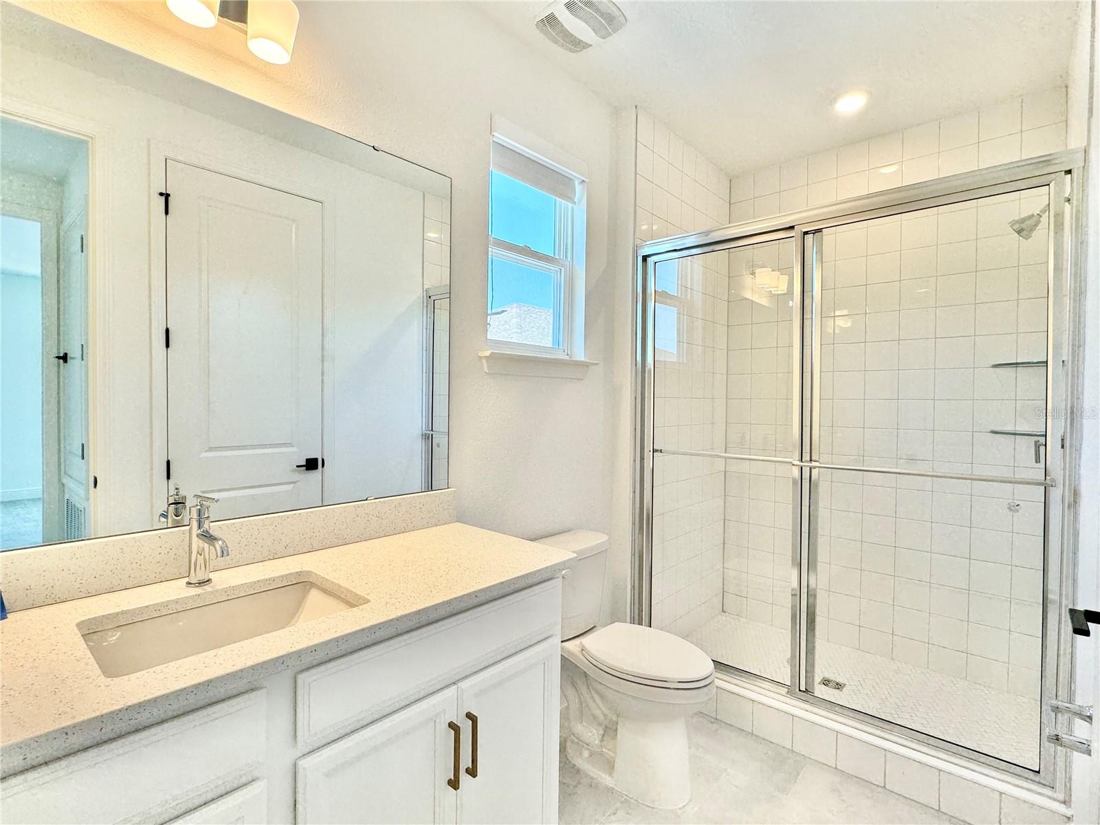 Image 8 of 36 For 9629 Saramago Alley