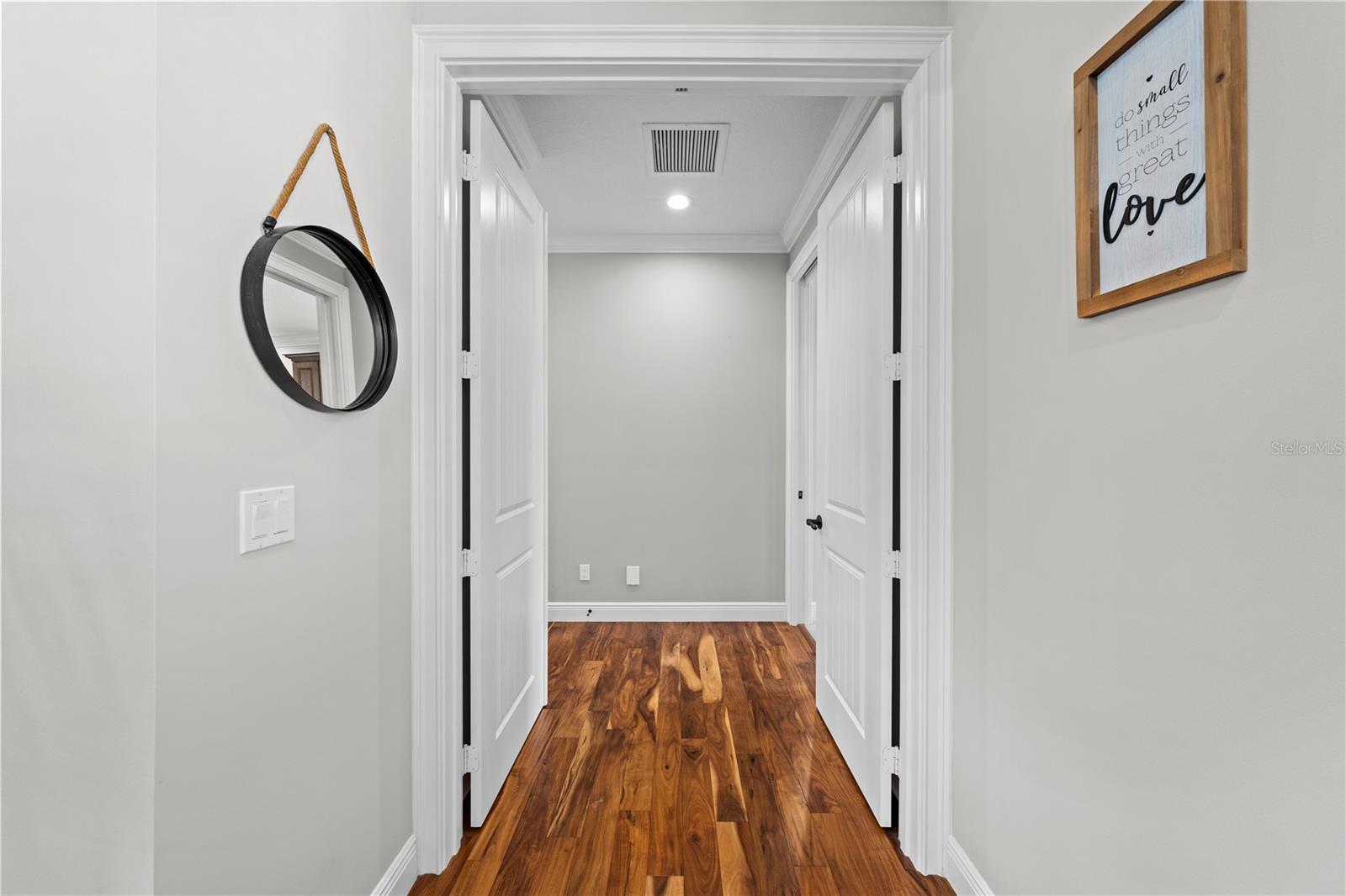 Image 13 of 80 For 7354 Red Beach Court