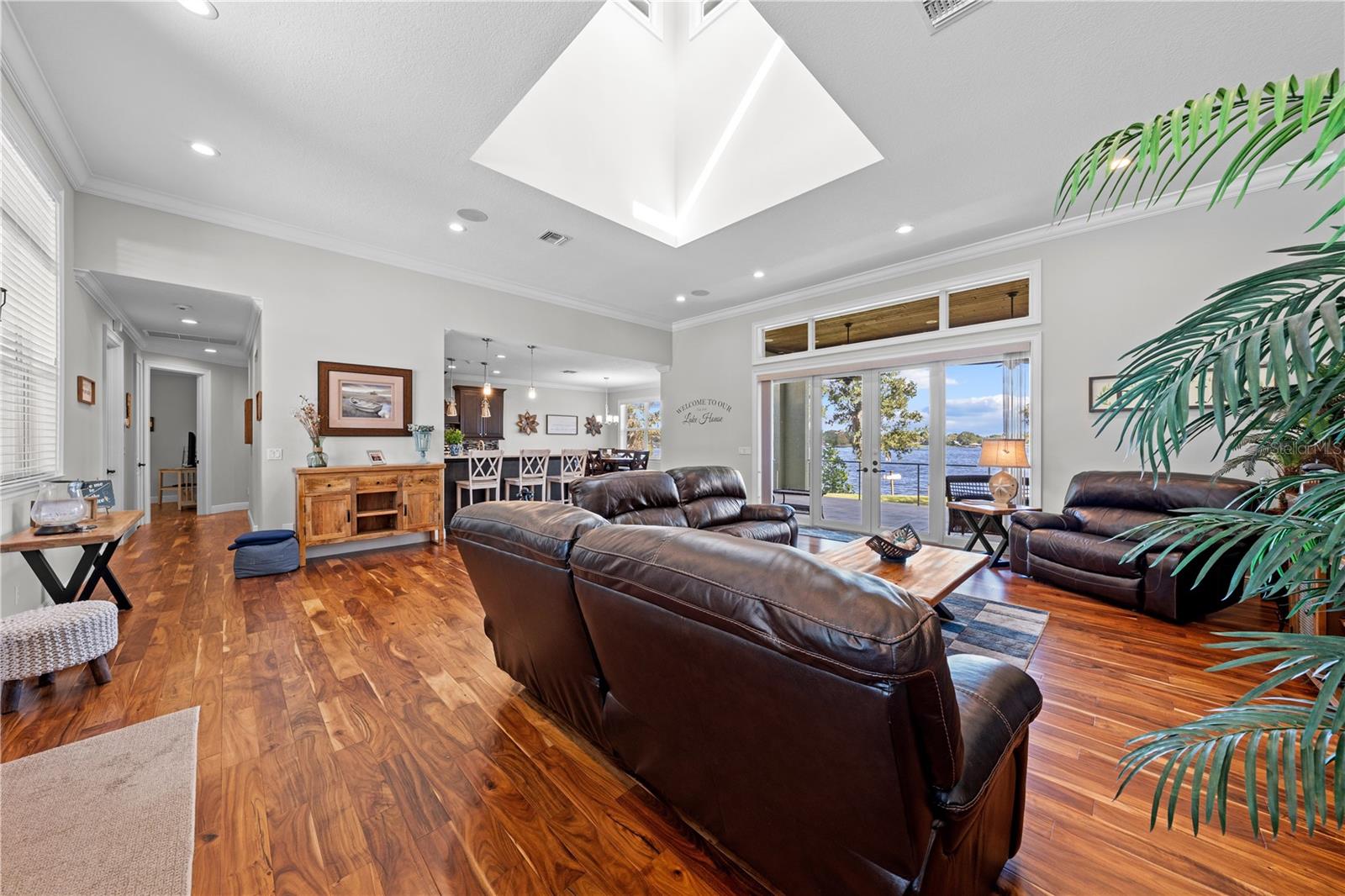 Image 26 of 80 For 7354 Red Beach Court