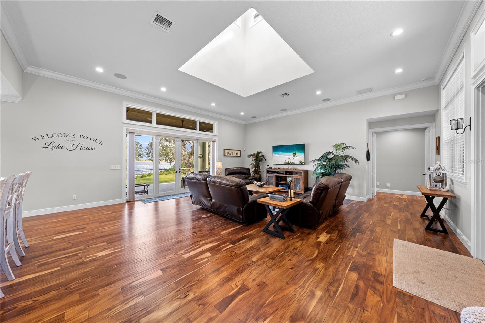 Image 31 of 80 For 7354 Red Beach Court