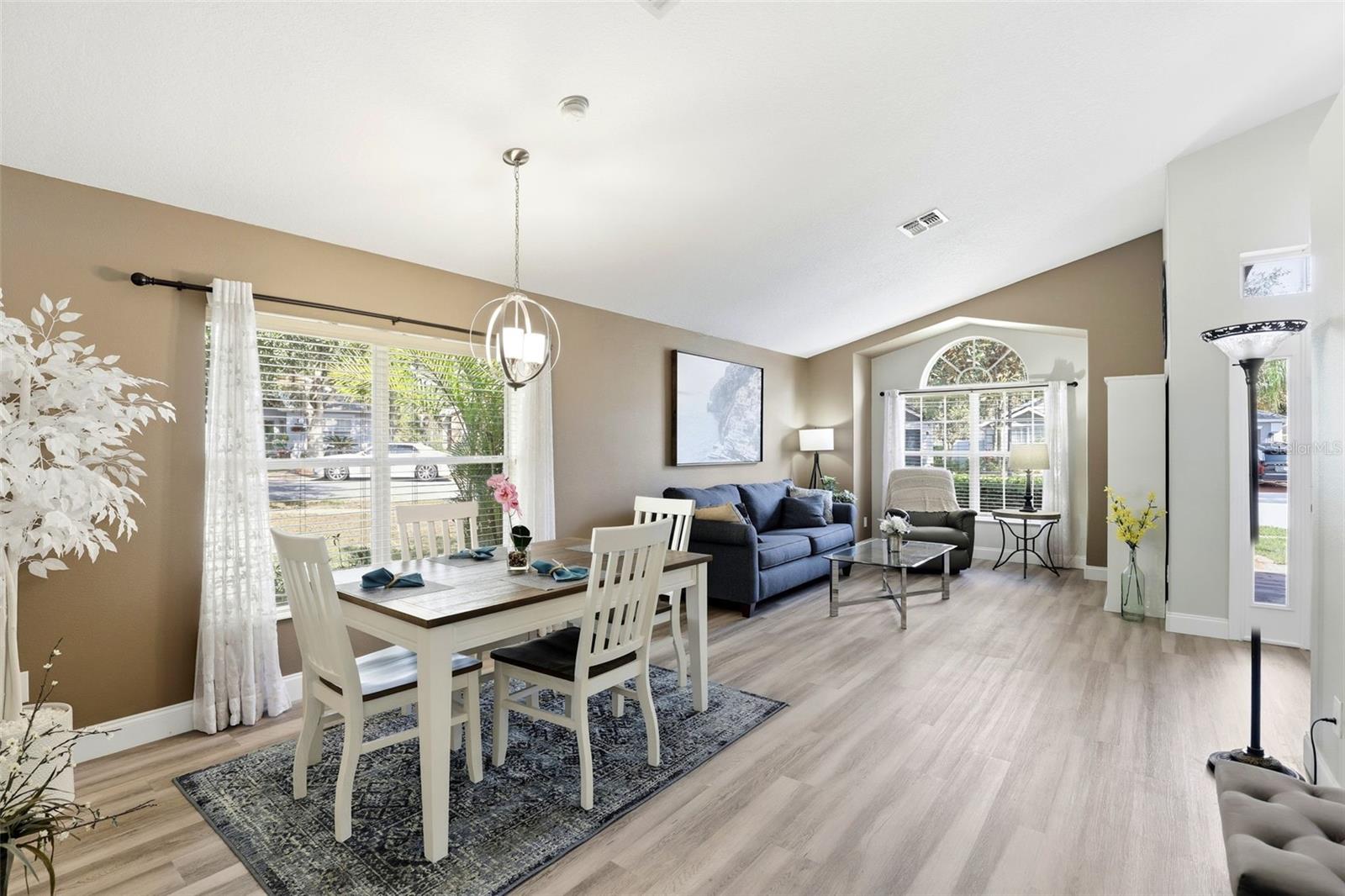 Listing photo id 8 for 5782 Great Egret Drive