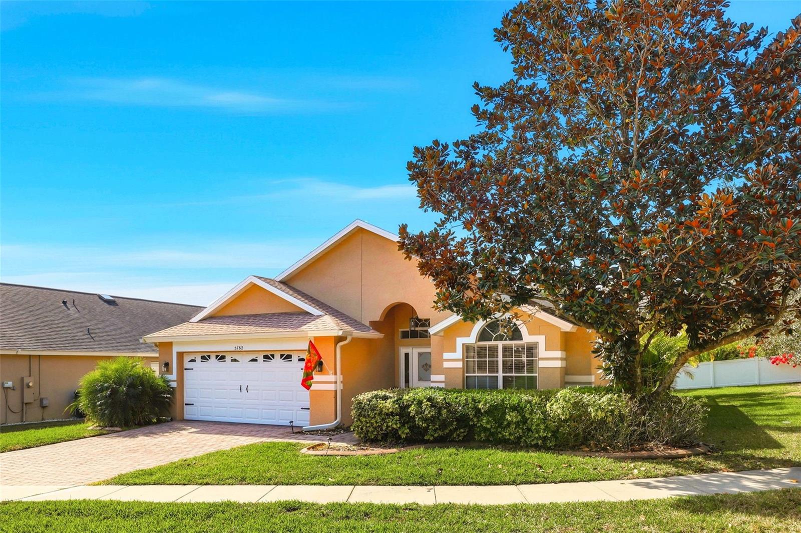 Listing photo id 0 for 5782 Great Egret Drive