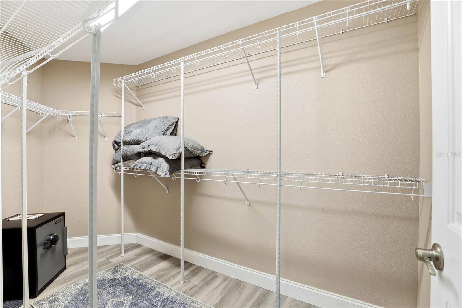 Listing photo id 23 for 5782 Great Egret Drive