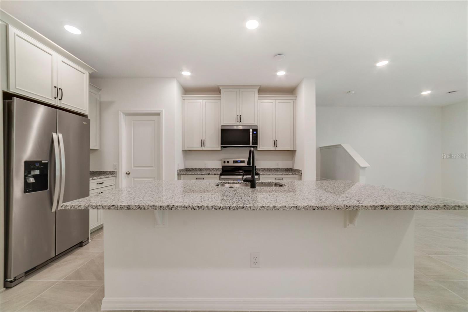 Image 5 of 25 For 1682 Greenleaf Woods Cove