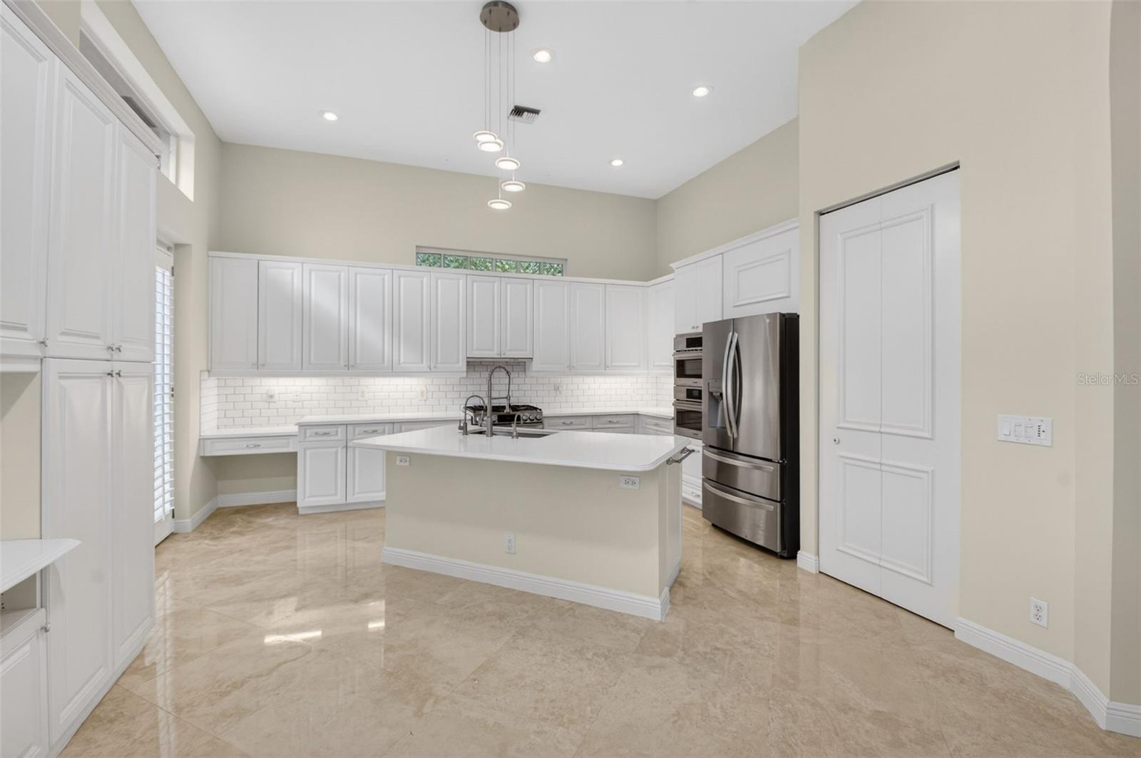 Image 23 of 63 For 16555 White Orchid Lane