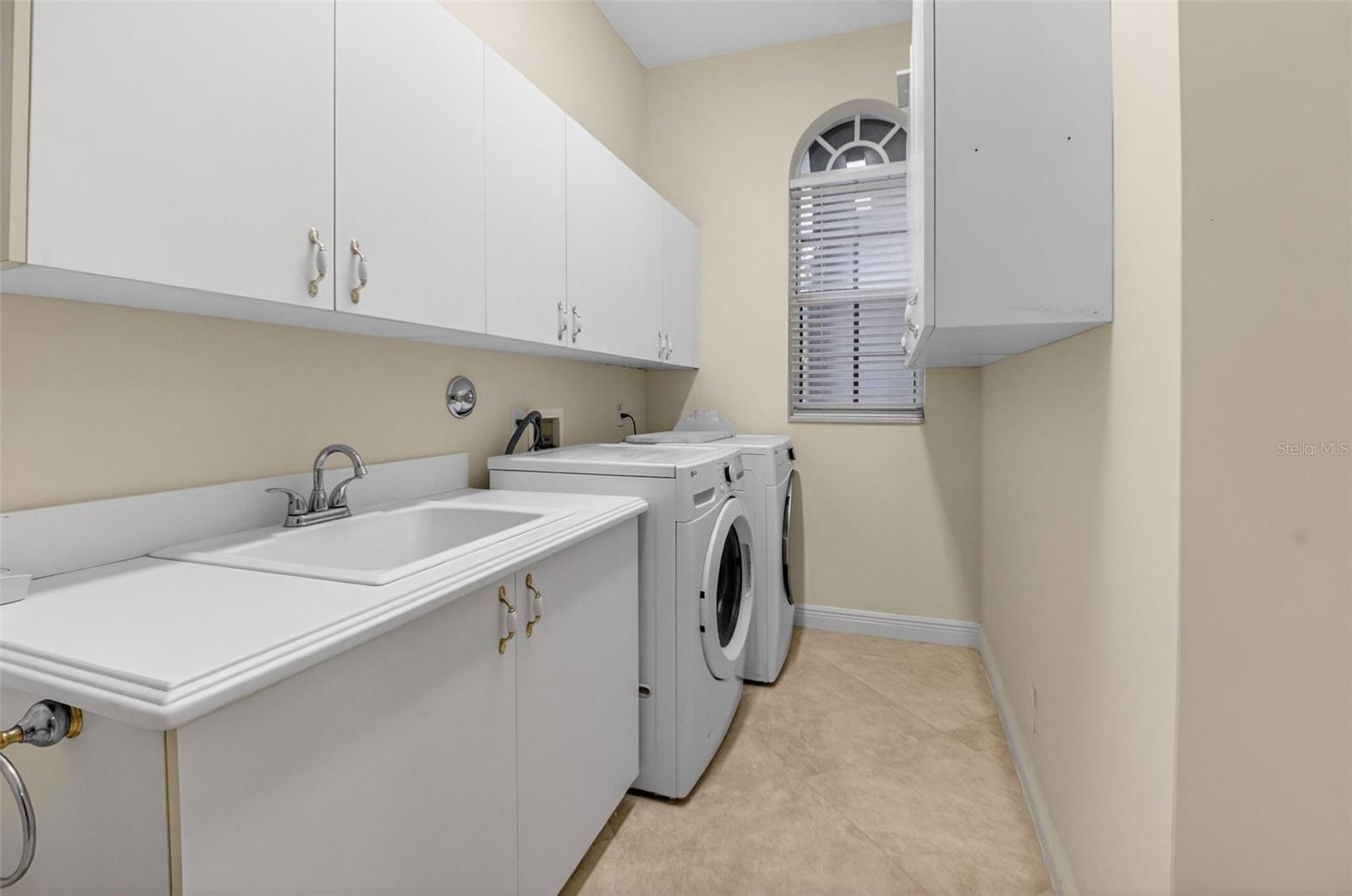 Image 41 of 63 For 16555 White Orchid Lane