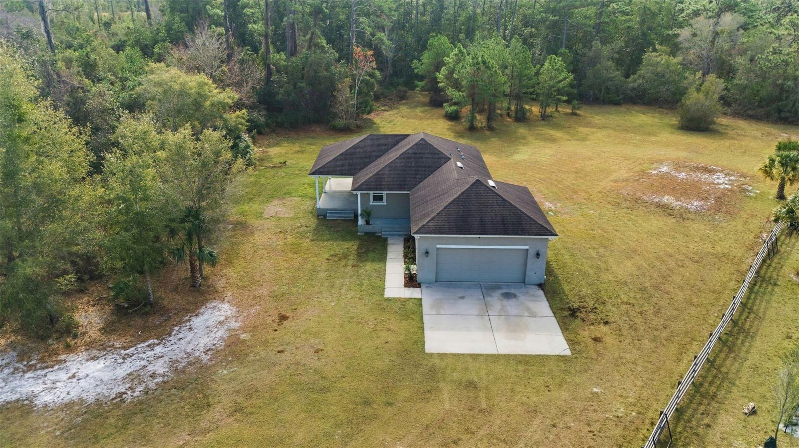 Image 4 of 41 For 4604 Fort Christmas Road