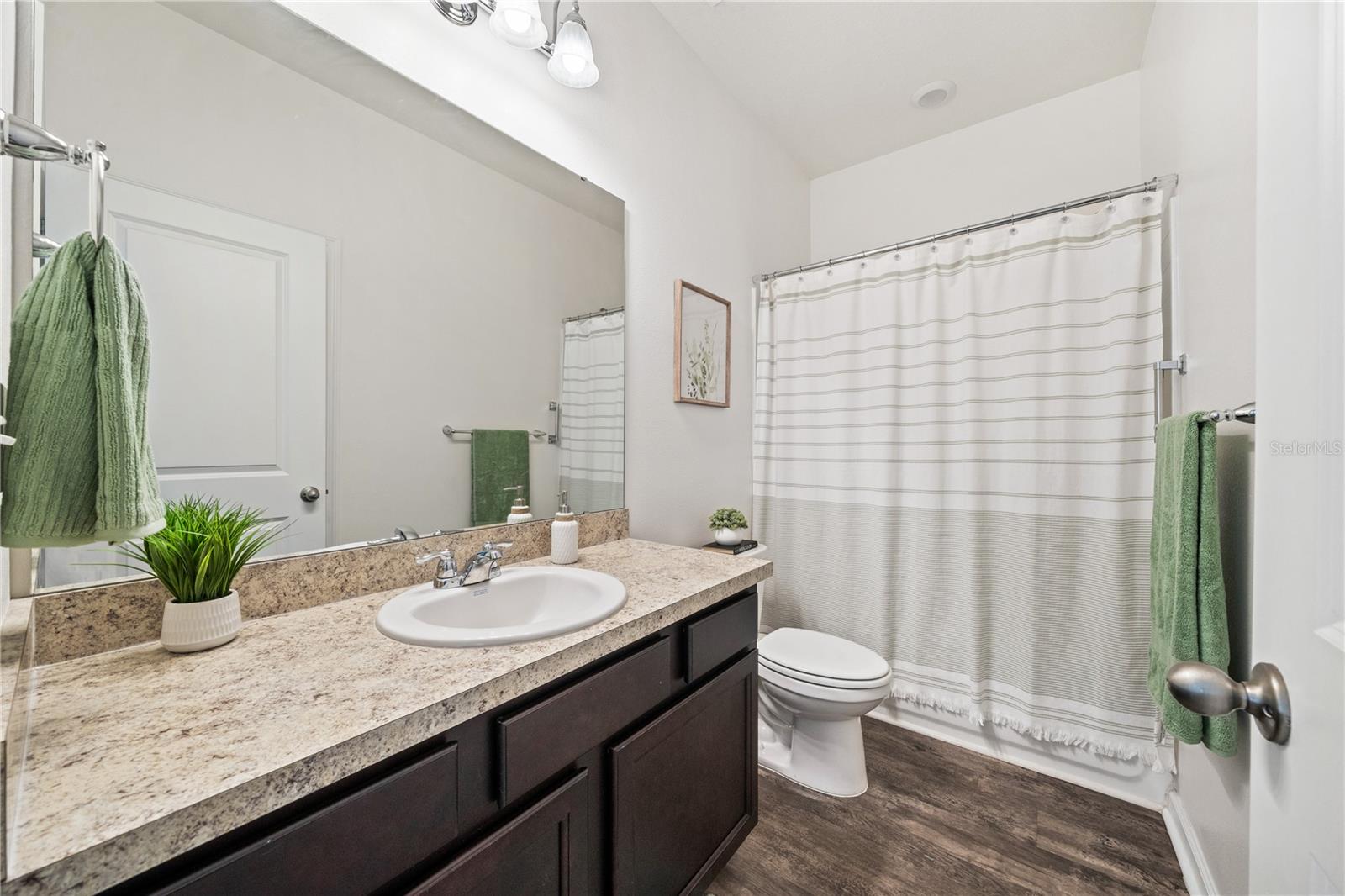 Image 17 of 25 For 1010 Wanderer Drive