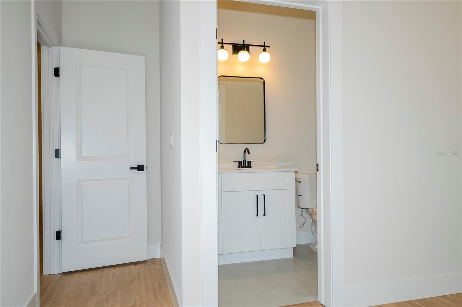 Image 15 of 24 For 3522 W Robinson St