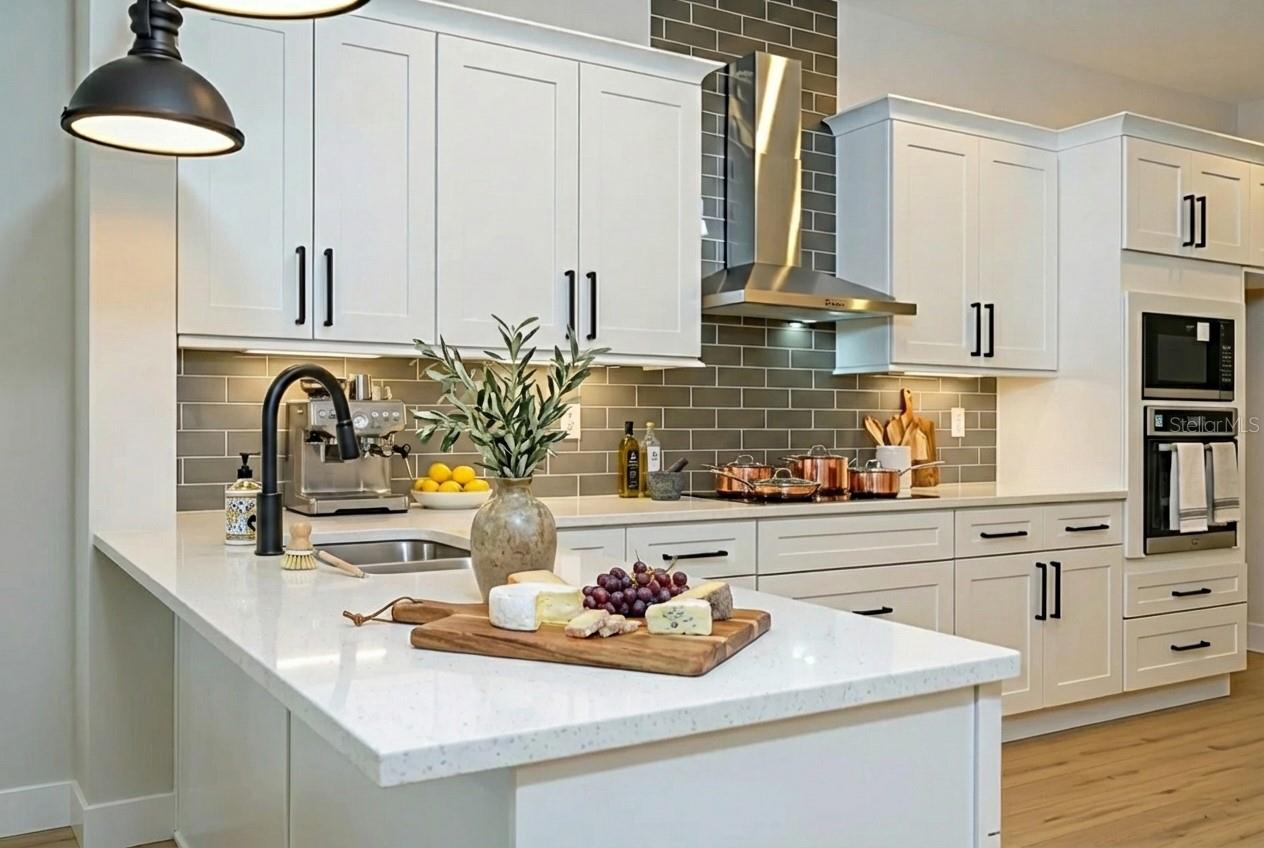 Image 3 of 24 For 3522 W Robinson St