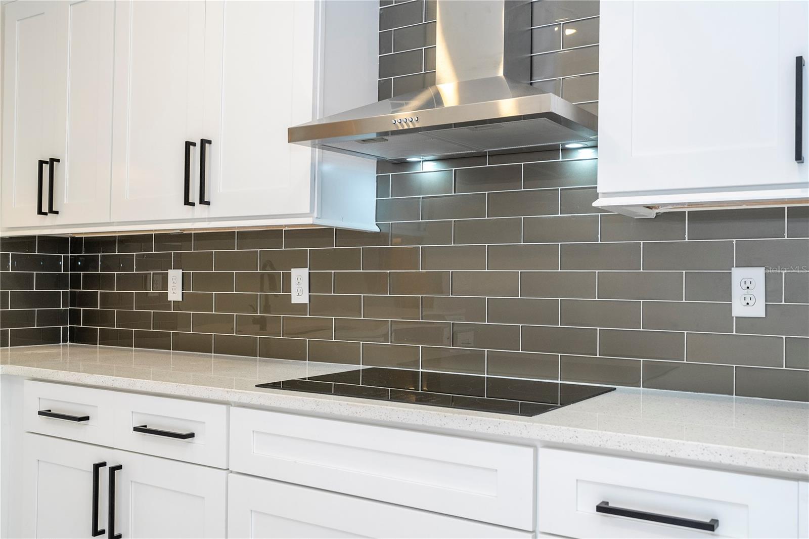 Image 4 of 24 For 3522 W Robinson St