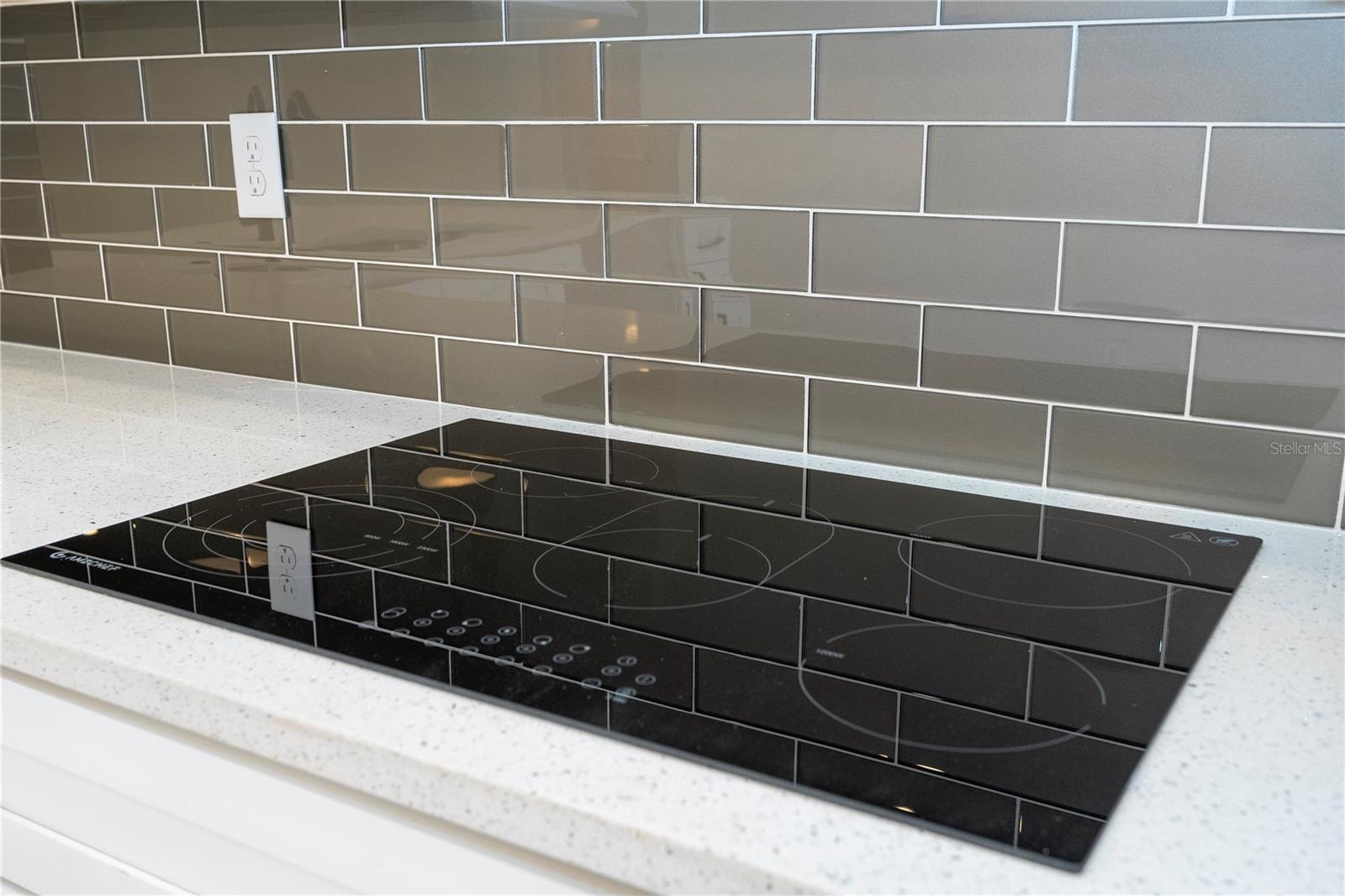 Image 5 of 24 For 3522 W Robinson St