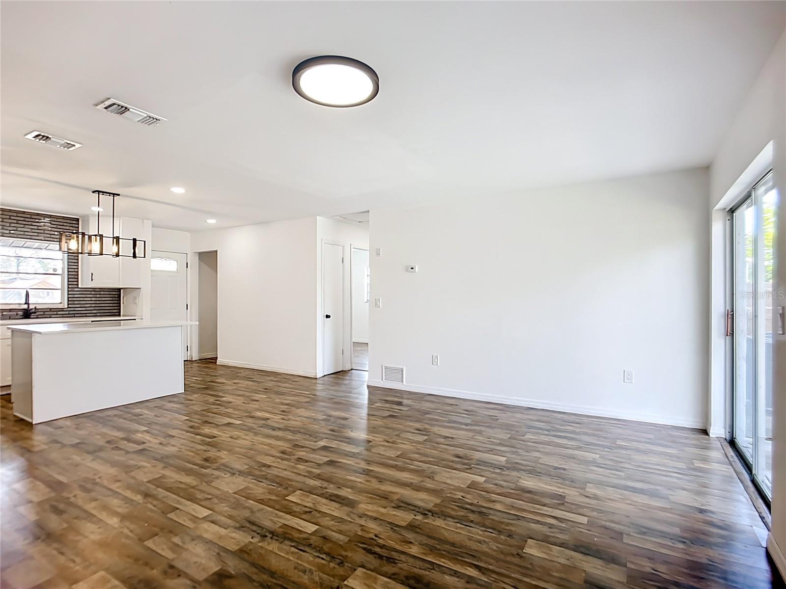 Image 16 of 42 For 603 65th Avenue Drive W