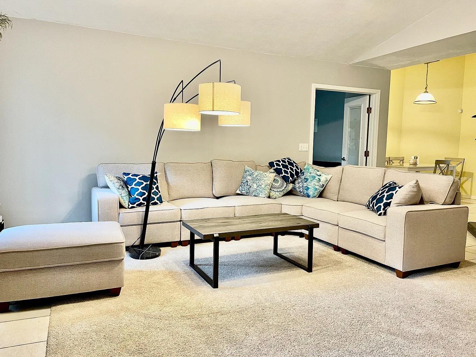 Image 10 of 25 For 5164 82nd Terrace