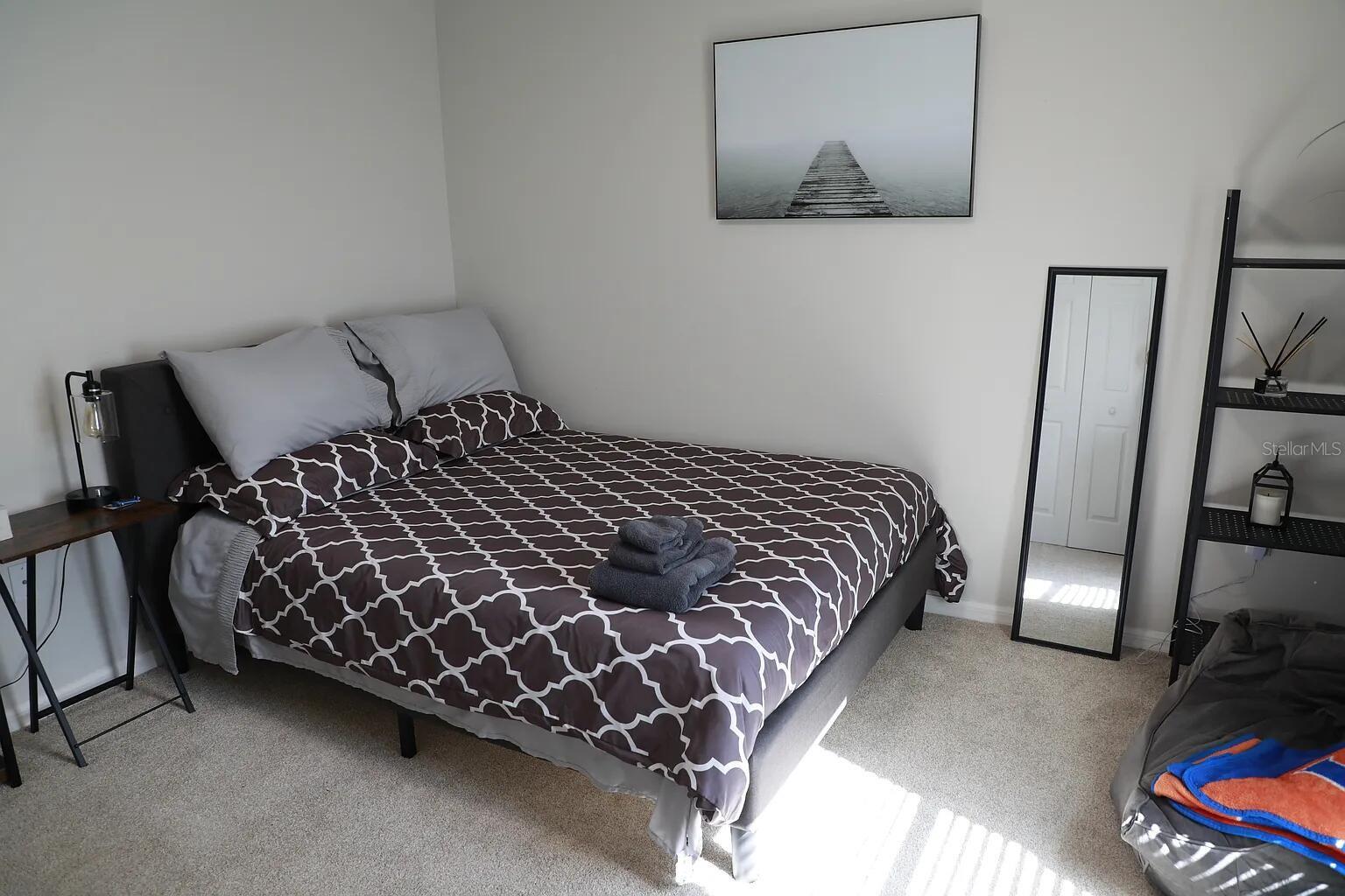 Image 19 of 25 For 5164 82nd Terrace