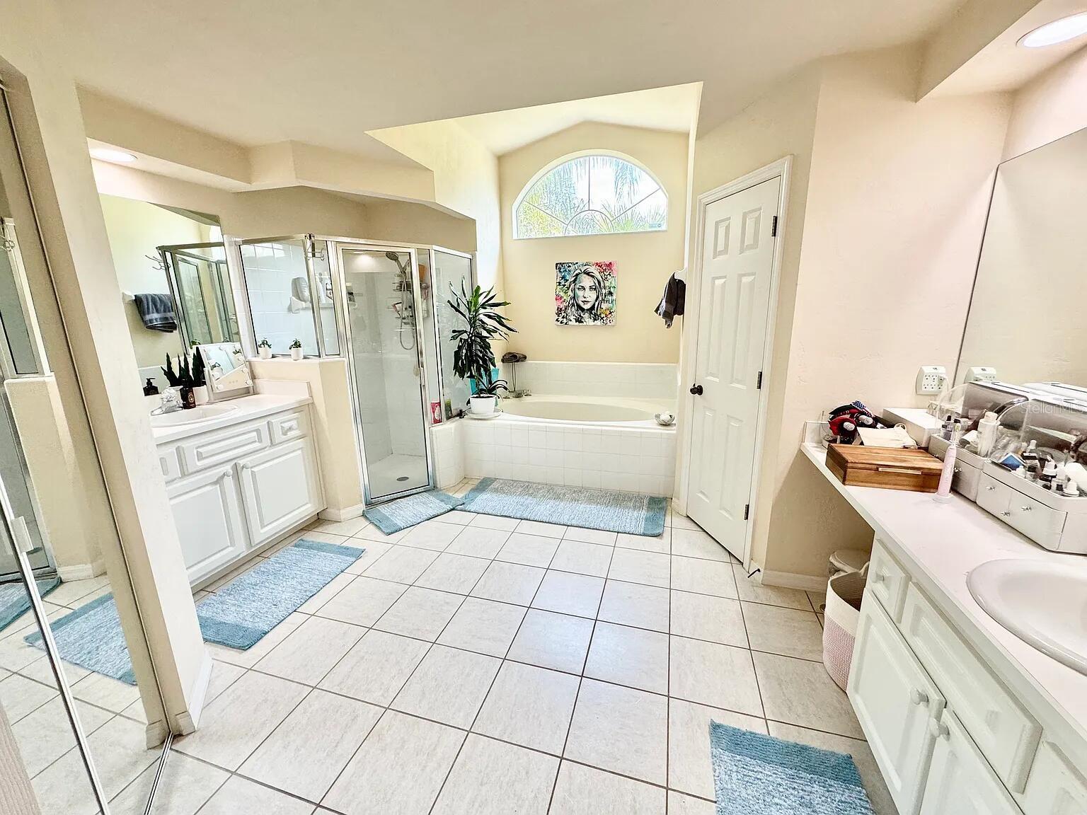 Image 5 of 25 For 5164 82nd Terrace