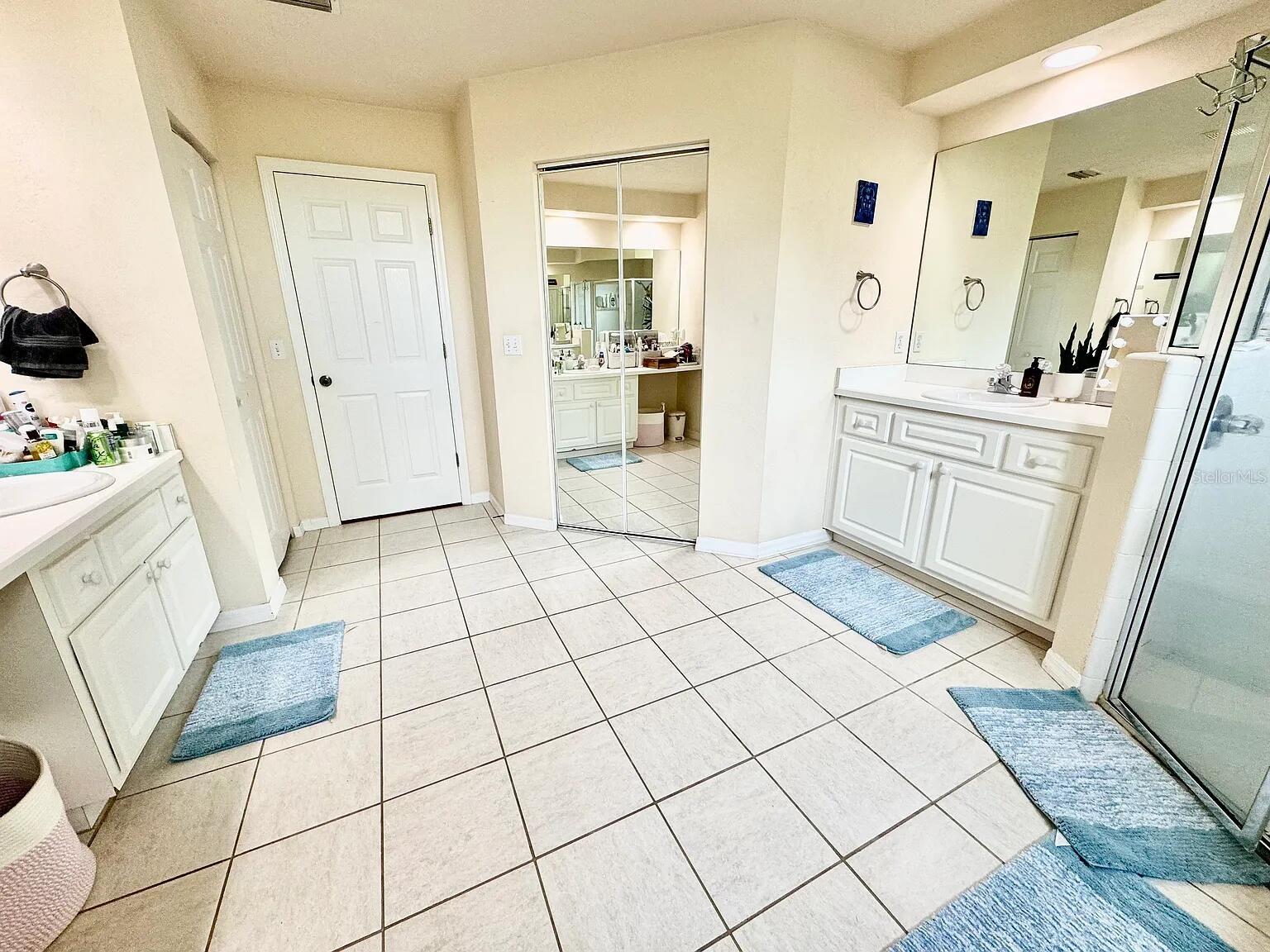 Image 7 of 25 For 5164 82nd Terrace