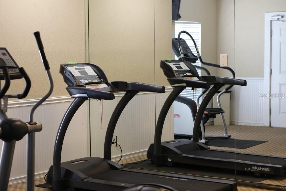 Image 20 of 21 For 3764 Idlebrook Circle 208