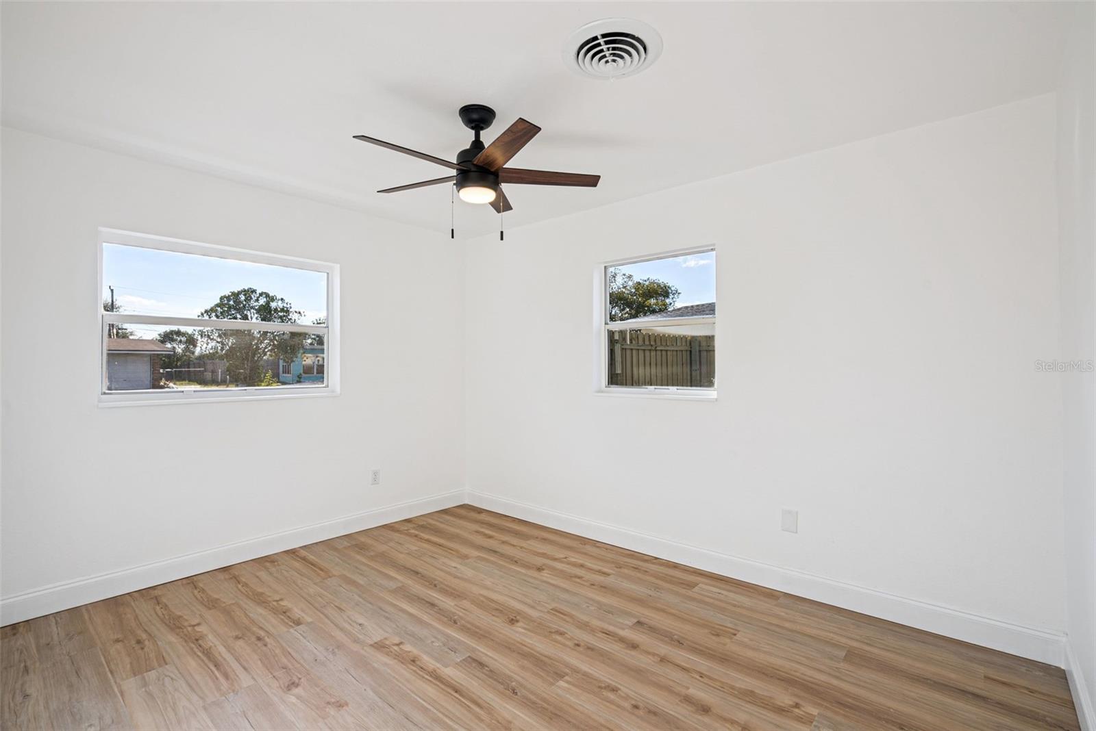 Image 17 of 22 For 1451 Brook Drive