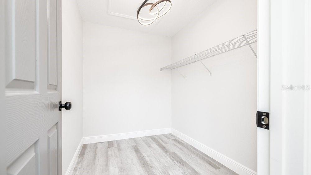 Image 17 of 32 For 1414 Harding Street