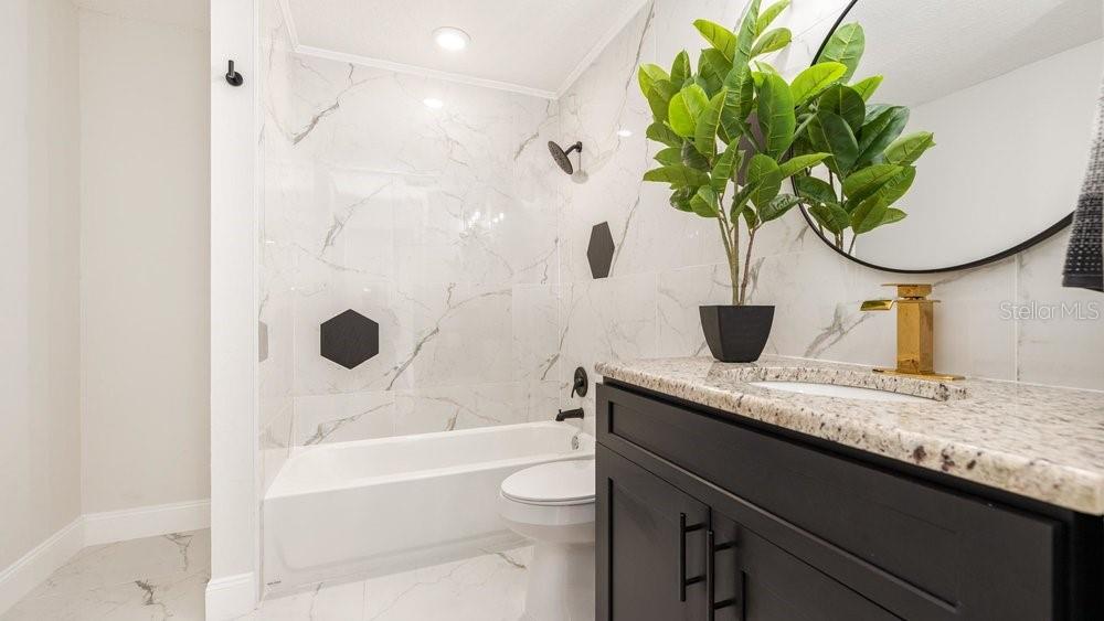 Image 23 of 32 For 1414 Harding Street