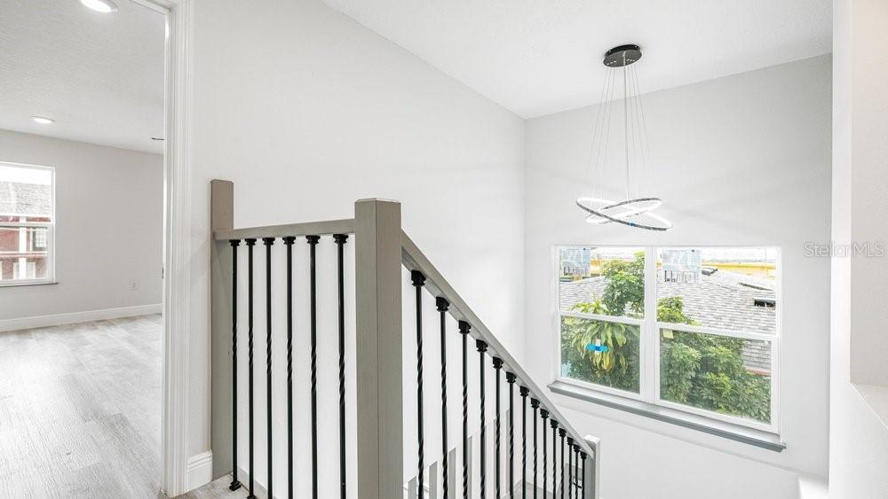 Image 25 of 32 For 1414 Harding Street