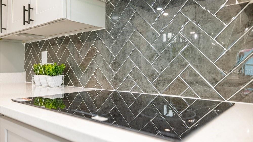 Image 6 of 32 For 1414 Harding Street