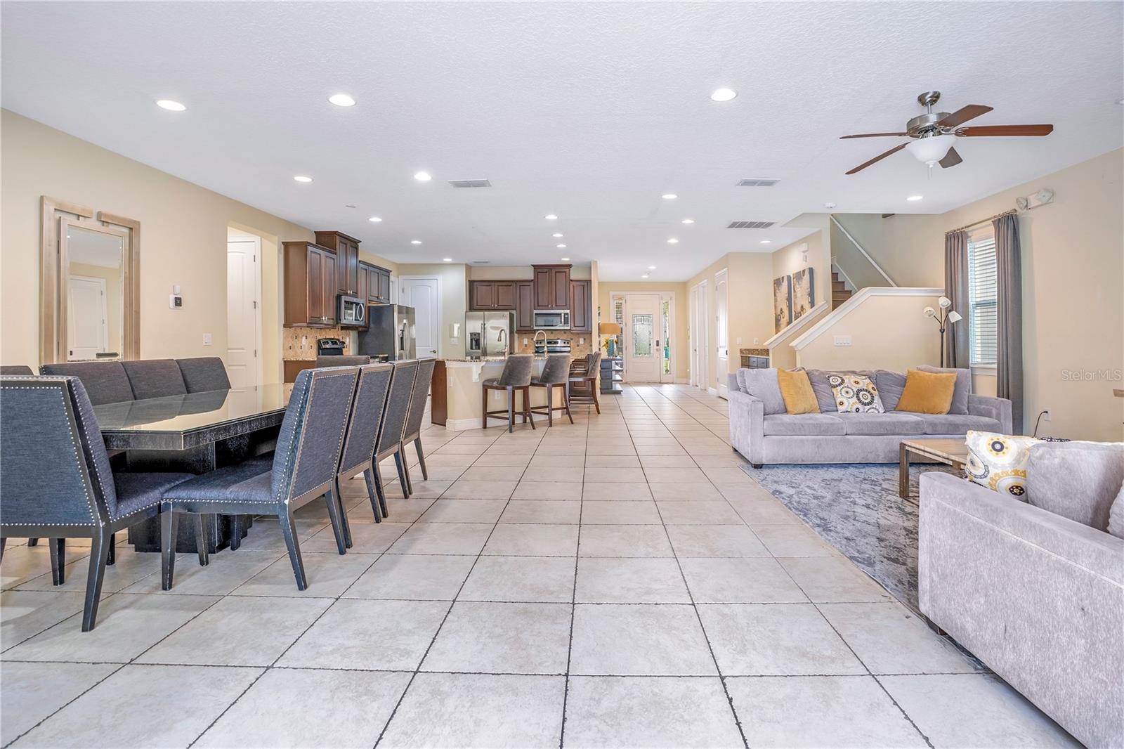 Image 11 of 71 For 7616 Brookhurst Lane