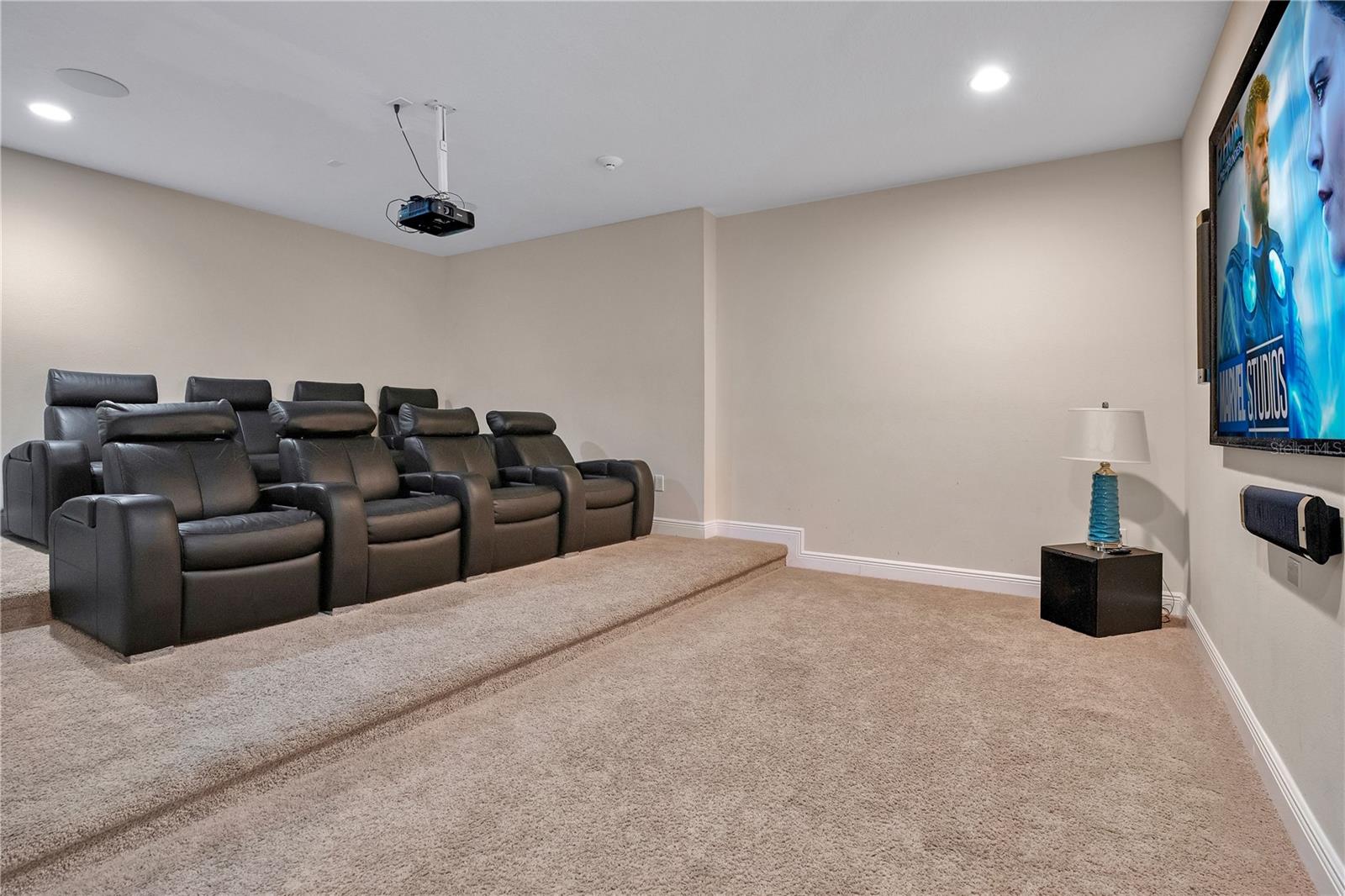 Image 19 of 71 For 7616 Brookhurst Lane