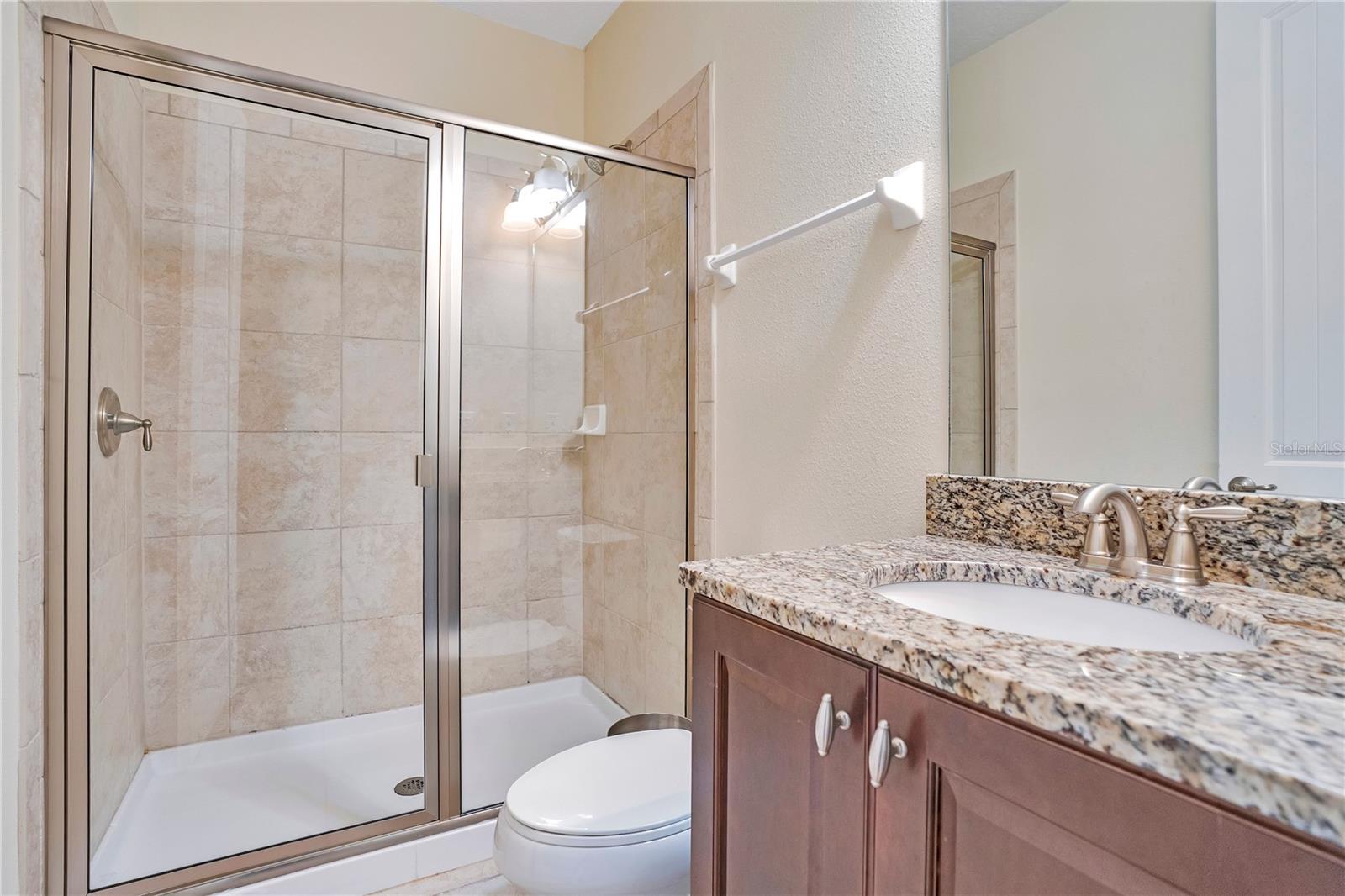 Image 31 of 71 For 7616 Brookhurst Lane