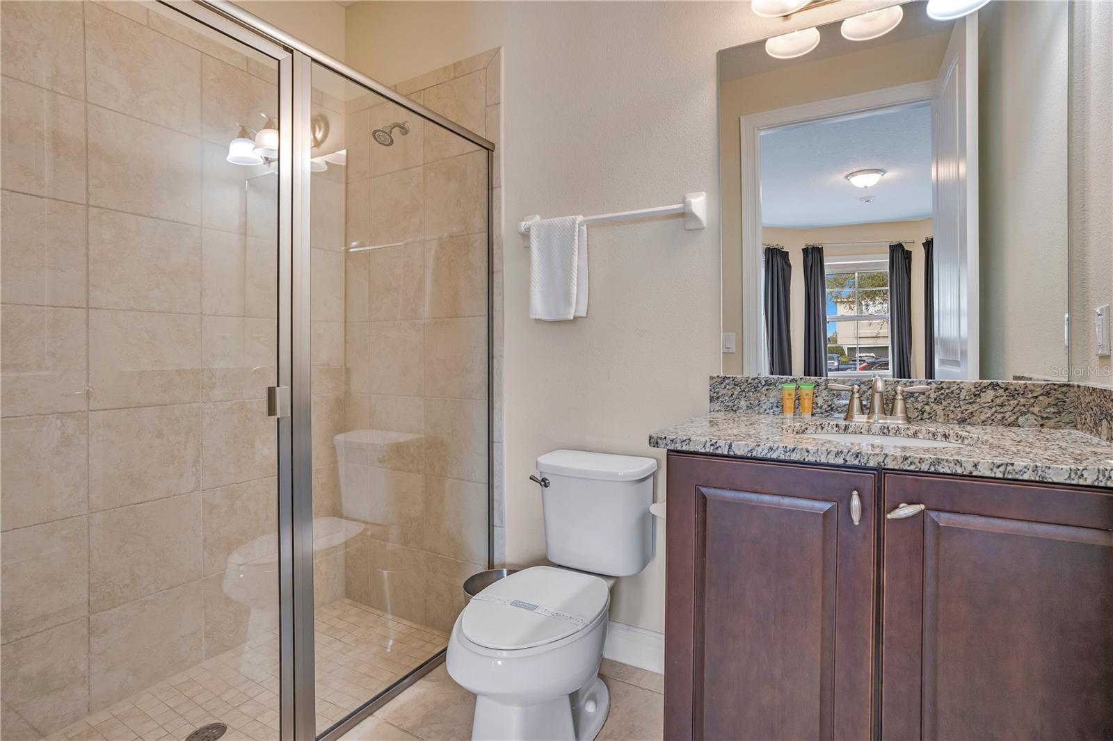 Image 41 of 71 For 7616 Brookhurst Lane