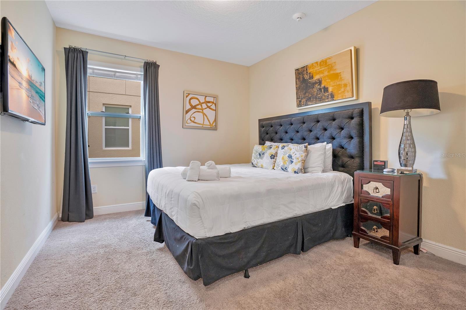 Image 42 of 71 For 7616 Brookhurst Lane