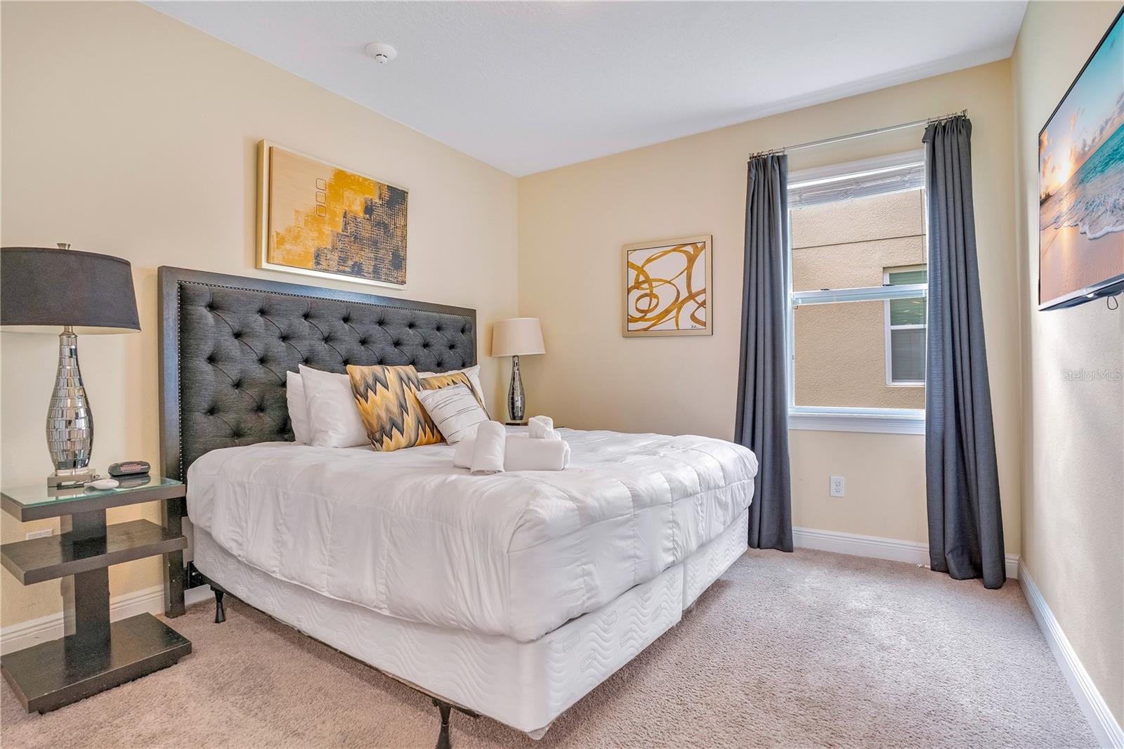 Image 44 of 71 For 7616 Brookhurst Lane