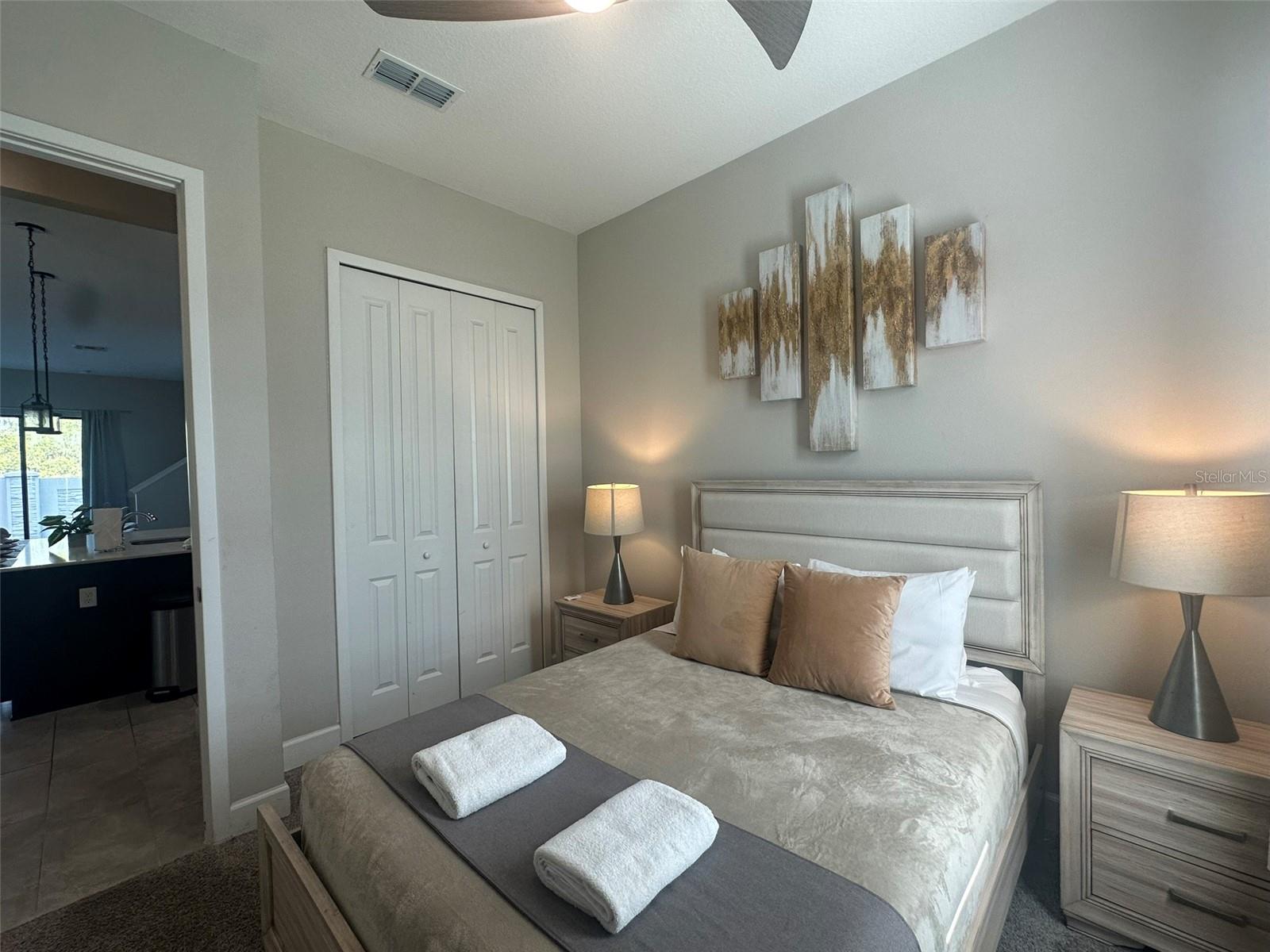 Image 16 of 37 For 240 Villa Domani Circle