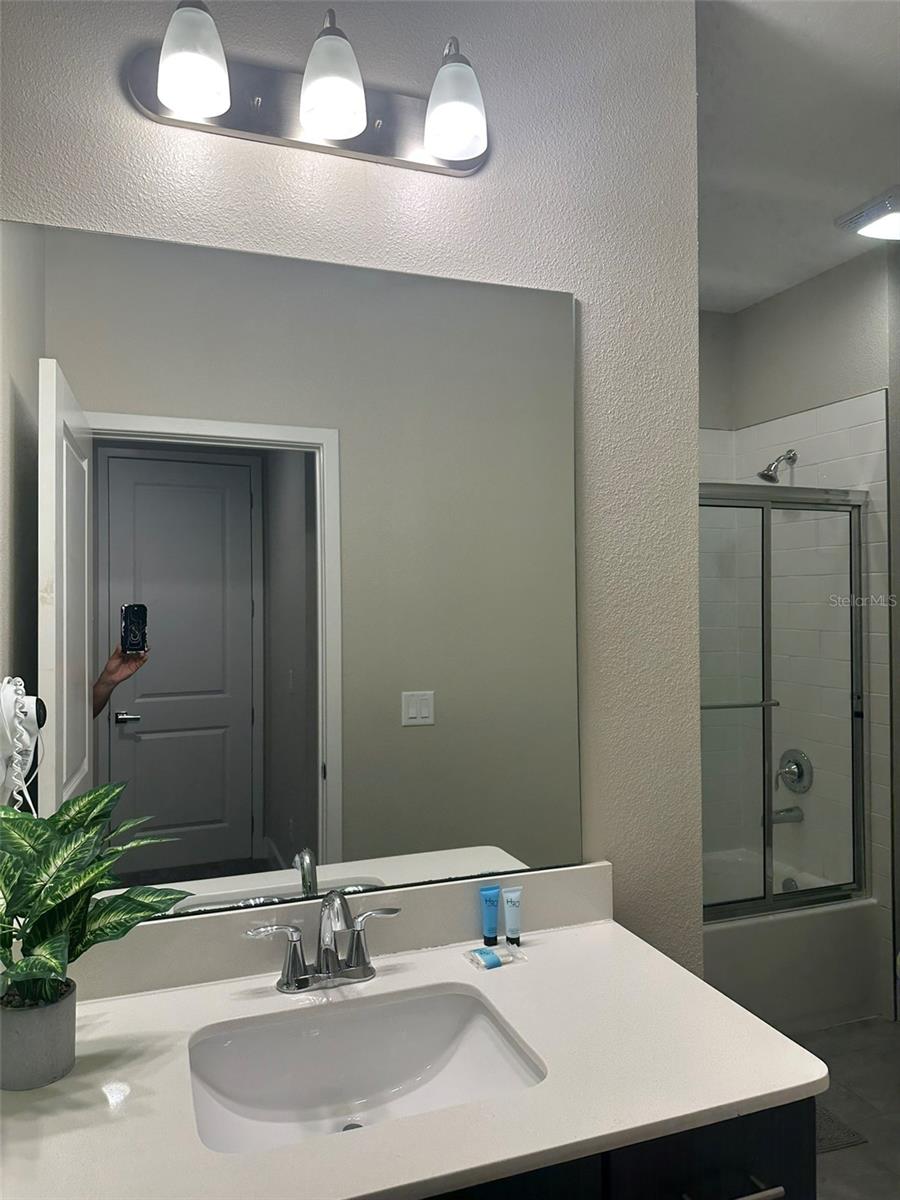 Image 27 of 37 For 240 Villa Domani Circle