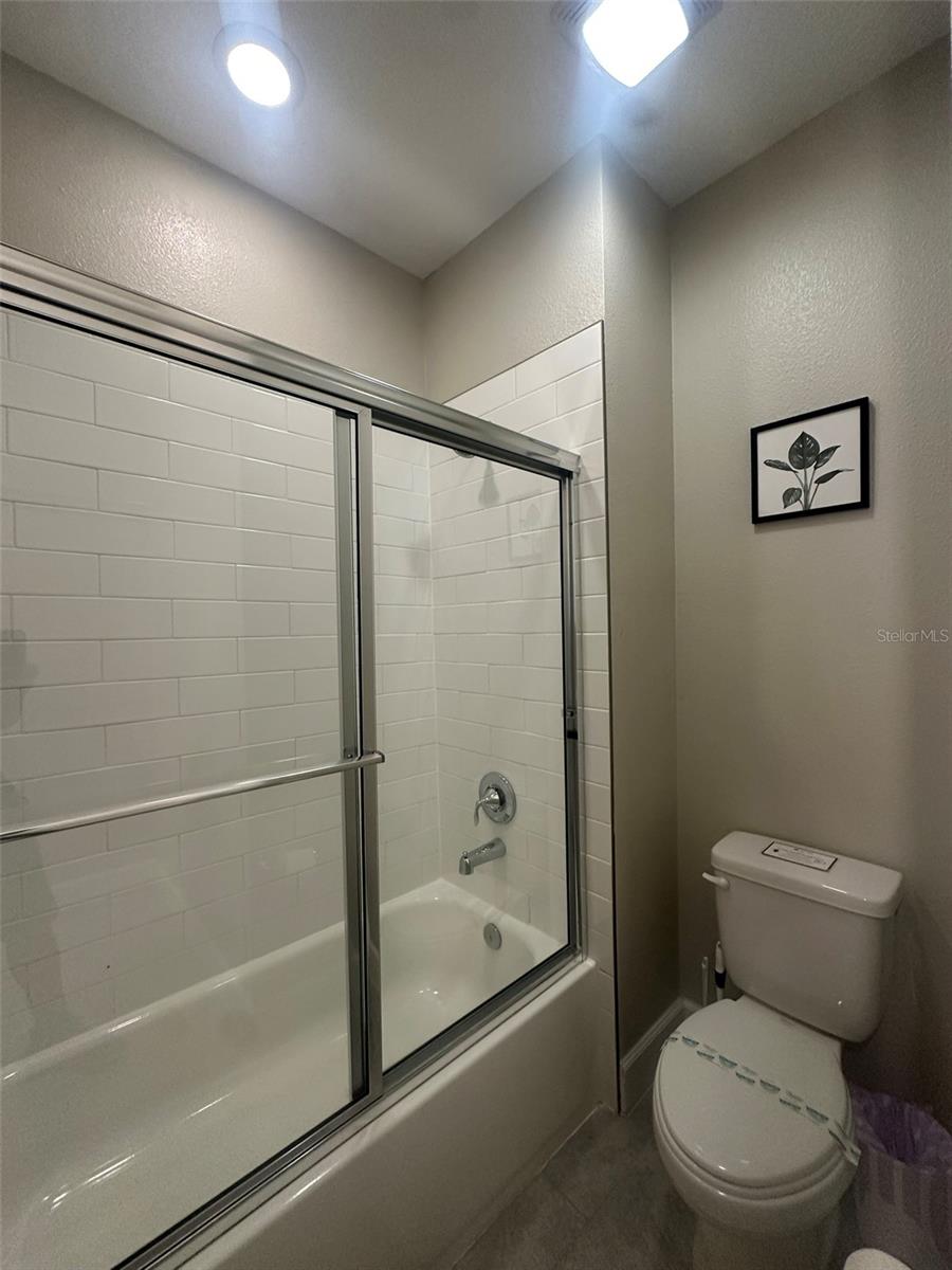 Image 28 of 37 For 240 Villa Domani Circle